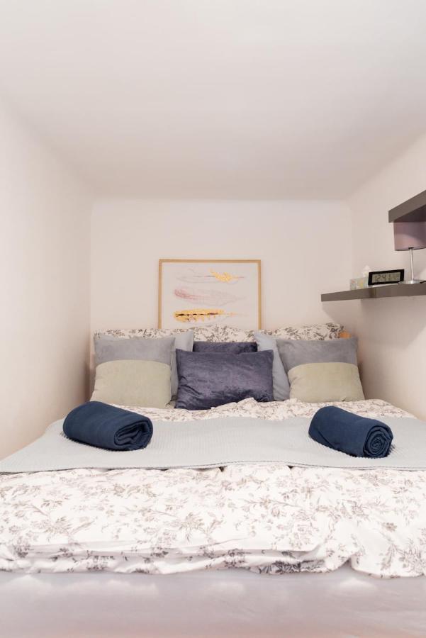 Luxurious And Spacious 5 Min Walk To City Center, 1-2 Wien Exterior foto